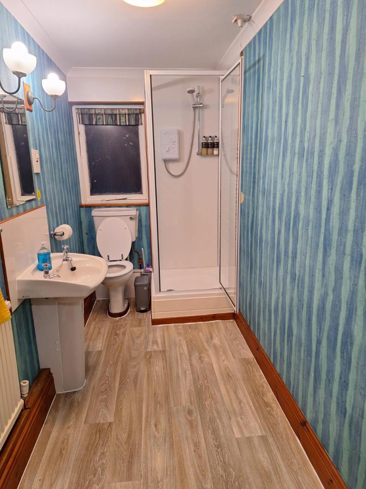 The White Stag Inn Strathyre Room photo
