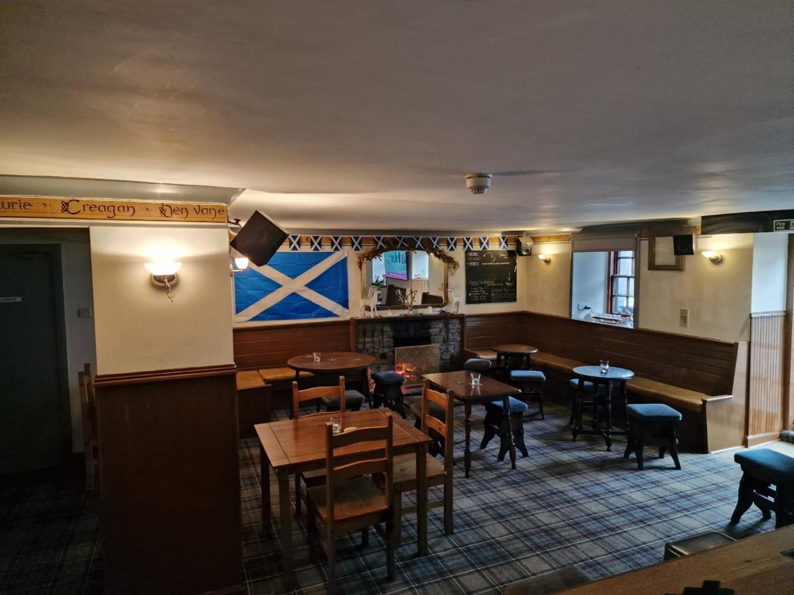 The White Stag Inn Strathyre Exterior photo